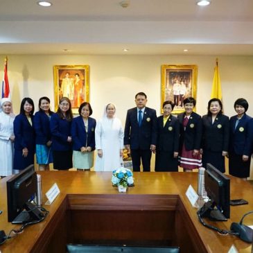 Administrators from St. Louis College Visit Rajapruk University